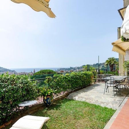 Joivy Inviting Flat With Garden And Sea View In Rapallo Exterior photo