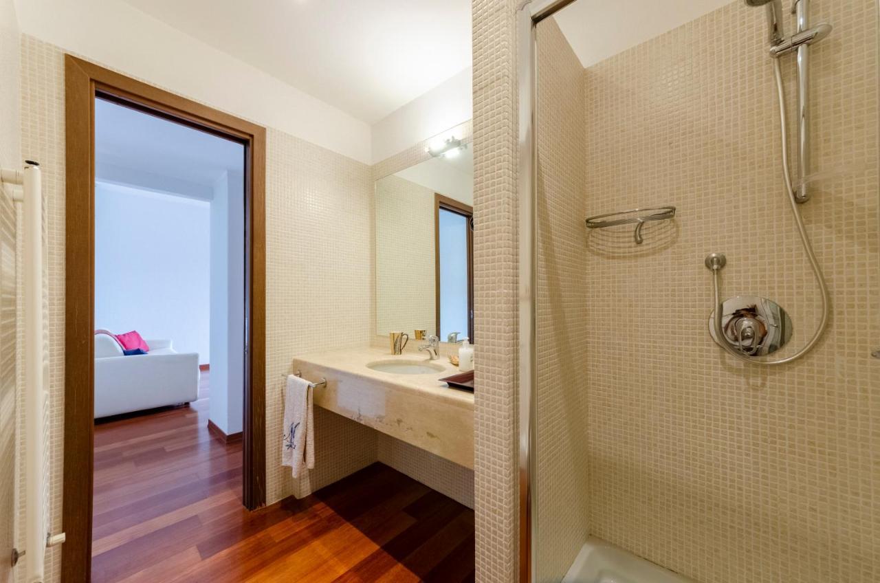 Joivy Inviting Flat With Garden And Sea View In Rapallo Exterior photo