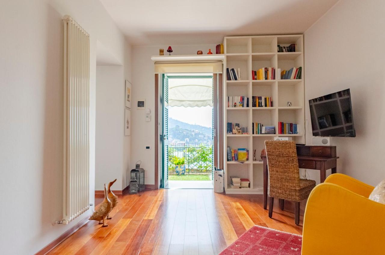 Joivy Inviting Flat With Garden And Sea View In Rapallo Exterior photo